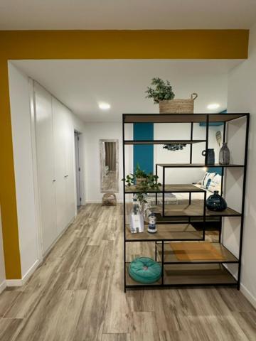 Apartamentos 1240 Benlloch Valenza Esterno foto