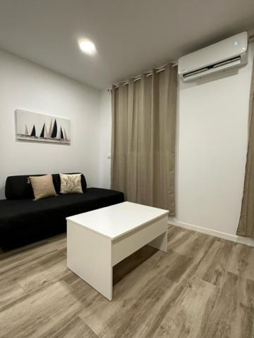 Apartamentos 1240 Benlloch Valenza Esterno foto