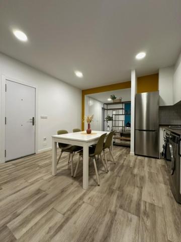 Apartamentos 1240 Benlloch Valenza Esterno foto