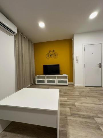 Apartamentos 1240 Benlloch Valenza Esterno foto